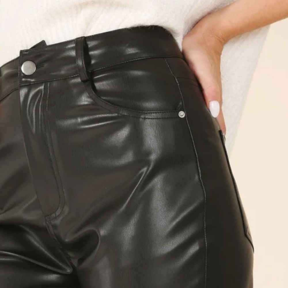 Black vegan leather pants - Picture 3 of 8